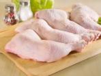 Hindari Mulai Sekarang, Ini 4 Bahaya Mengonsumsi Daging Ayam yang Belum Matang