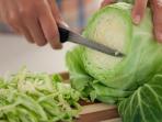 5 Orang dengan Riwayat Kesehatan Ini Tidak Disarankan Mengonsumsi Kubis