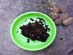 Mengenal Kluwek atau Kluwak, Rempah Khas untuk Masak Rawon yang Punya Manfaat Kesehatan Untuk Tulang dan Gigi