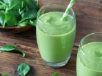 Rutinlah Minum Air Bayam dan Rasakan 14 Manfaat Menakjubkan Ini