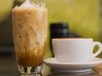 Segelas Es Kopi Lebih Menyehatkan dari pada Secangkir Kopi Panas