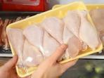 Jangan Simpan Daging Ayam Mentah di Kulkas dengan Cara Berikut, Ini Bahayanya