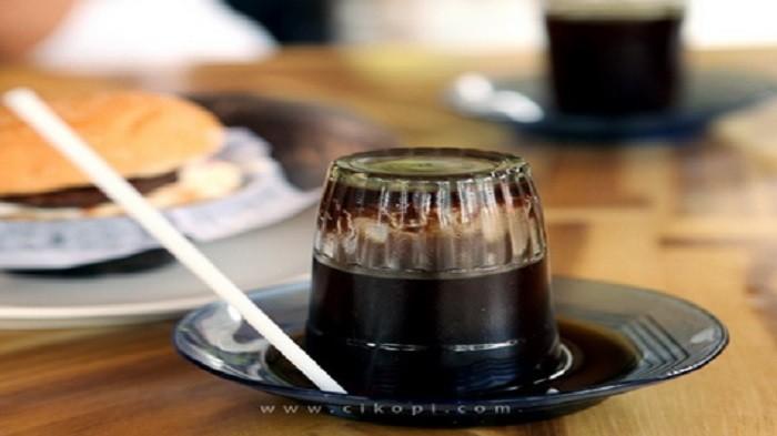 Ketahui Manfaat Minum Kopi di Pagi Hari, Dari Cegah Kantuk Hingga Bisa Memperbaiki Mood