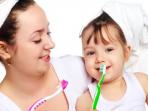 Ketahui Moms, Begini 6 Cara Tepat dan Efektif Mengajarkan Anak Gosok Gigi
