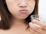 Kumur dengan Air Garam Disebut Bisa Hilangkan Batuk, Flu dan Gejala Infeksi Virus Corona