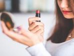 5 Pilihan Warna Lipstik untuk Gaya Sehari-hari