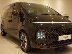 Cek Harga dan Skema Kredit Mobil MPV Premium Hyundai Staria OTR DKI Jakarta