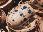 Tertarik dengan Kerajinan Keramik? Ketahui Teknik Pewarnaannya dengan Glasir 