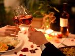 5 Tips Siapkan Makan Malam Romantis Saat Hari Valentine di Tengah Pandemi