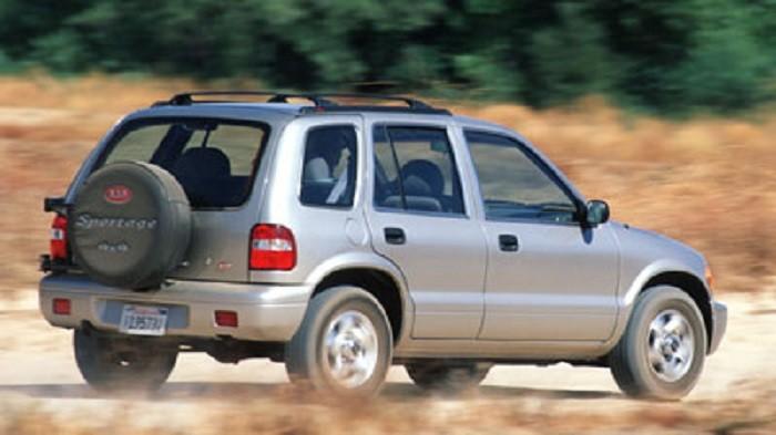 Cek Daftar Harga Mobil Bekas Kia Sportage Generasi Pertama