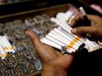 Mulai Hari Ini Cukai Rokok Resmi Naik, Ini Rincian Harga Terbarunya