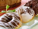3 Hal yang Membuat Kita Sulit Berhenti Makan Makanan Manis