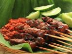 5 Makanan dan Minuman Penangkal Kolesterol Naik Saat Makan Sate Kambing