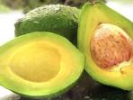 Ketahui, Ini Penyebab Daging Buah Alpukat Berubah Warna Kecokelatan