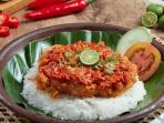 Berhentilah Makan Pedas Jika Tubuh Sudah Menunjukkan 4 Tanda Ini, Jangan Diabaikan