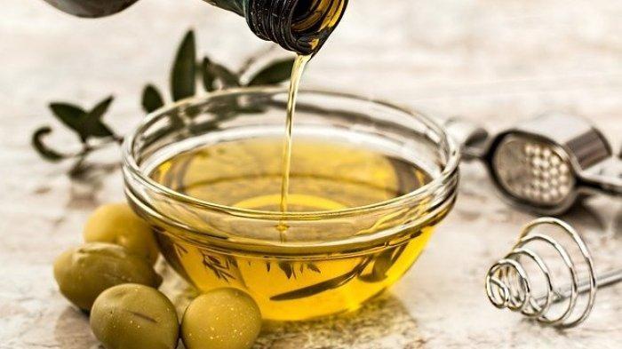 Bisa Menghaluskan Wajah, Ini Sederet Manfaat Minyak Zaitun untuk Kecantikan