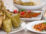 4 Tips Anti Gagal Membuat Ketupat Lebaran Tidak Mudah Lembek
