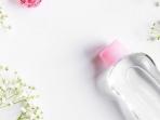 Tak Banyak yang Tahu, Ini Berbagai Manfaat Baby Oil untuk Kulit Wajah Orang Dewasa 