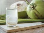 Meski Menyehatkan, 7 Orang dengan Kondisi Ini Dilarang Minum Air Kelapa