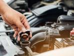 Selain Air Radiator Cairan Ini Juga Harus Wajib Diganti Saat Mesin Mobil Overheat