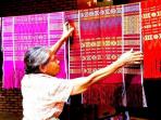 Ibu-ibu di Kota Binjai Berdayakan Kain Tenun Uis Karo Menggunakan Alat Tradisional