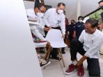 Jokowi Beli Kerajinan Sepatu Unik Produk UMKM Asal NTB, Tak Disangka Harganya Cuma Segini 