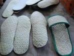 Kerajinan Tangan Sandal Ramah Lingkungan dari Daun Pandan Khas Minas Harganya Sangat Murah Loh