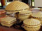 Menengok Kerajinan Warisan Nenek Moyang di Kampung Anyaman Bambu Sumedang