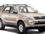 Cek Harga Mobil Bekas Toyota Fortuner 2005 per November 2022