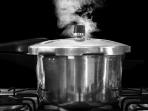 Ini Hal yang Harus Dihindari Saat Memasak Menggunakan Panci Presto