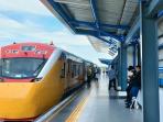 Kereta Api Pertama di Sulawesi Selatan Mulai Beroperasi, Yuk Simak Jadwal Operasionalnya
