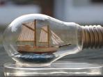 Kreasi Kapal Dalam Botol Unik yang Berhasil Tembus Pasar Internasional