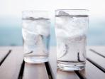 Sering Dianggap Salah, Ternyata Ini Manfaat Minum Air Dingin Saat Berbuka