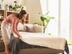 Tips Mudah Membersihkan dan Merawat Kasur dari Jamur