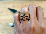 Uniknya Cincin Berkarakter yang Terbuat dari Ukiran Kayu