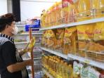Cek Harga Minyak Goreng per Juli 2022 di Alfamart dan Indomaret 