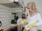 Ikuti Trik Membersihkan Dapur Agar Bebas Minyak Pasca Idul Adha