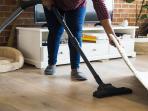 4 Cara Membuat Vacuum Cleaner Bekerja Lebih Optimal