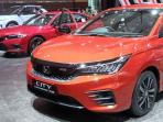 Cek Harga Mobil Toyota Yaris dan Honda City Hatchback per Agustus 2022