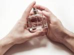 Tak Harus Mahal dan Branded, Parfum Murah Bisa Tahan Lama dengan 3 Trik Ini 