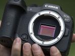 Cek Harga Kamera Mirrorless Canon EOS R7 dan R10 per September 2022