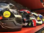 3 Rekomendasi Helm Sport Full Face Harga 1 Jutaan dengan Fitur Unggulan
