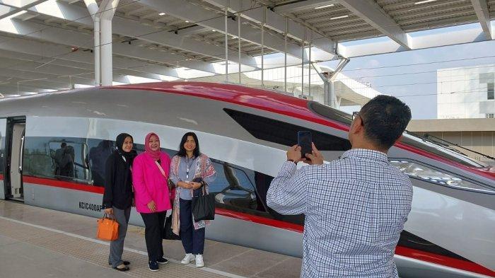 Promo Tiket Kereta Cepat Whoosh Jadi Rp 150 Ribu Berlaku Sampai November 2023, Ini Cara Belinya