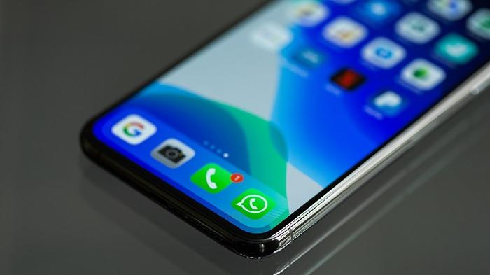 Cara kelola memori WhatsApp di HP iPhone | Photo by Torsten Dettlaff/Pexels