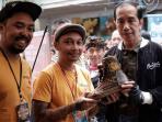 Rekomendasi Brand Sepatu Lokal yang Pernah 'Diendorse' Jokowi