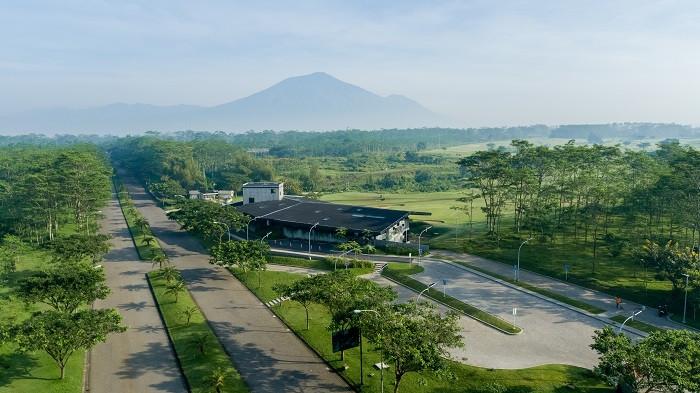 Hunian The Araya menyuguhkan pemandangan Gold and City View. (The Araya)