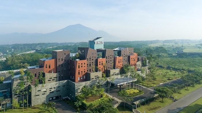 Universitas Bina Nusantara atau BINUS University merupakan Universitas Swasta Terbaik yang terletak di kawasan The Araya. (The Araya)