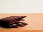5 Cara Membersihkan Dompet Kulit Agar Terlihat Baru Lagi
