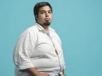 Lebih Tampil Percaya Diri, Ini 5 Tips Berpakaian yang Cocok untuk Pria Gemuk