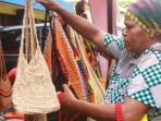 Mengenal Cantiknya Kerajinan Noken, Rajutan Alam Kaya Makna dari Alam Papua